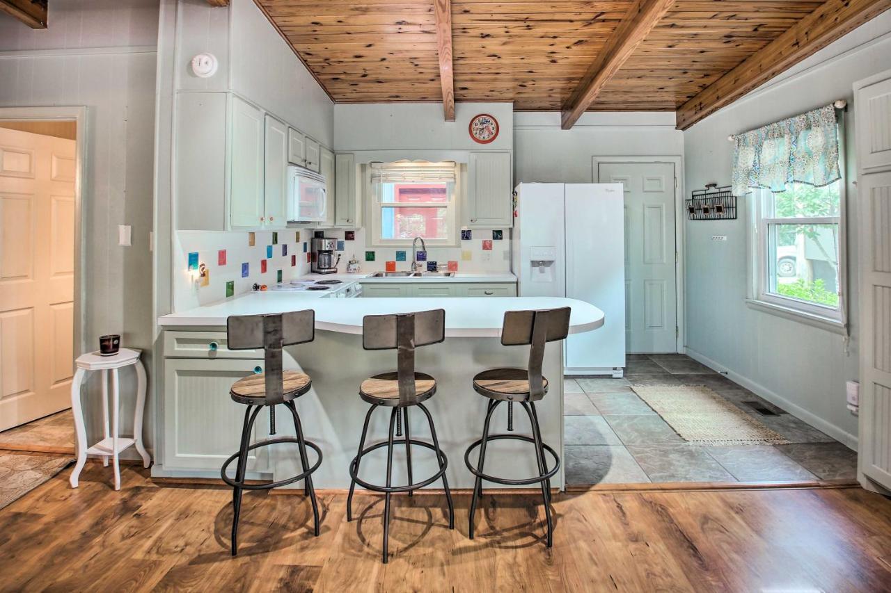 Lakefront Home With Dock 10 Mi To Central Ave! Χοτ Σπρινγκς Εξωτερικό φωτογραφία
